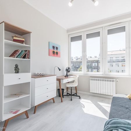 Room, Aleja Niepodleglosci 148, Center, Sgh, Pole Mokotowskie Варшава Экстерьер фото